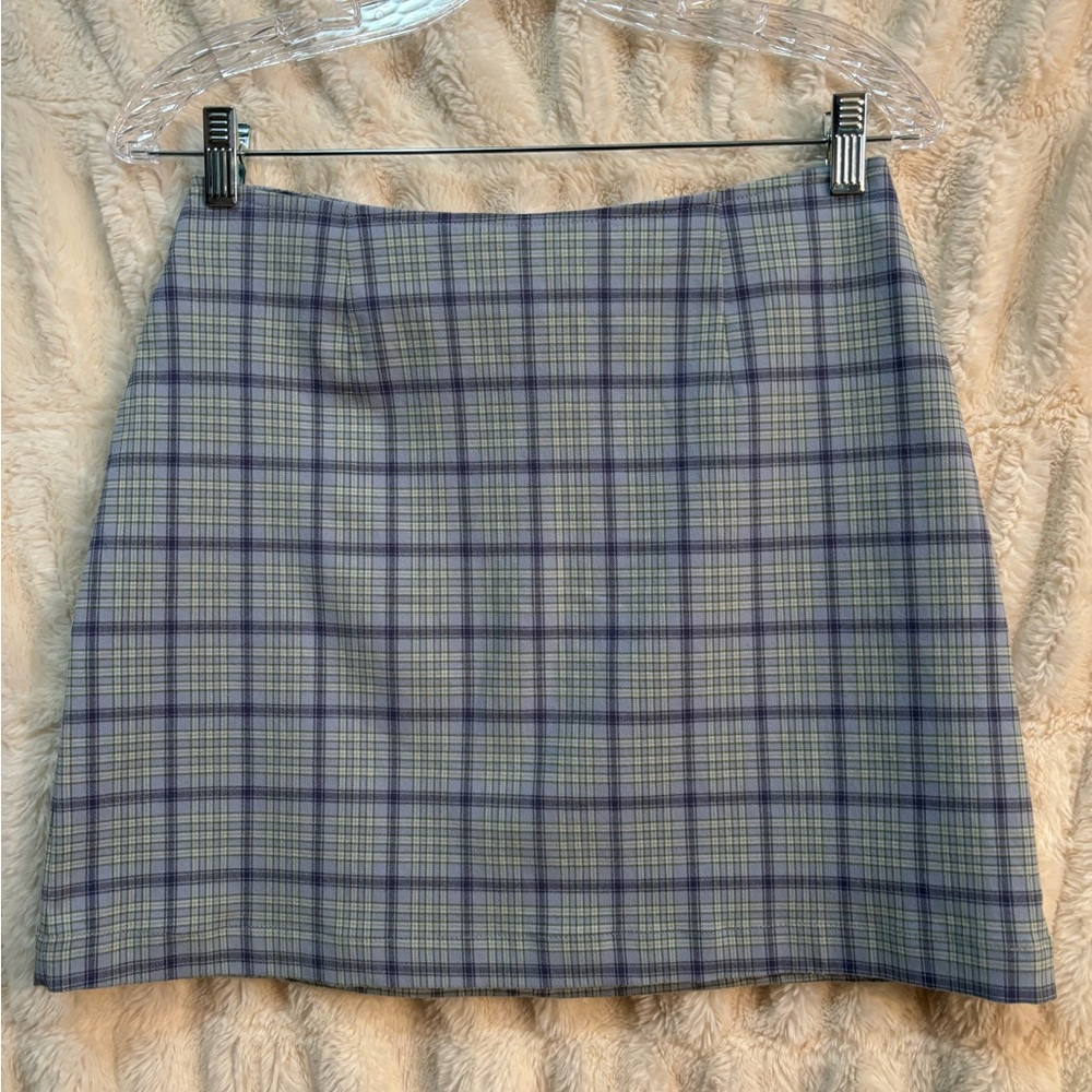 Limited blue and green plaid skirt size 6